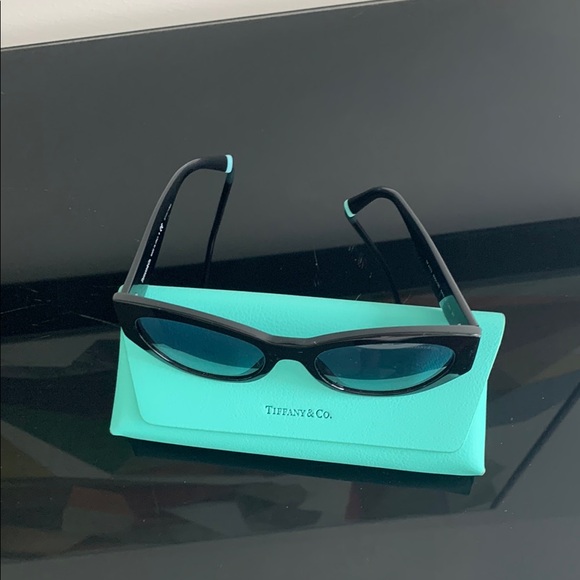 Tiffany & Co. Black Cat-Eye Sunglasses - Picture 2 of 6